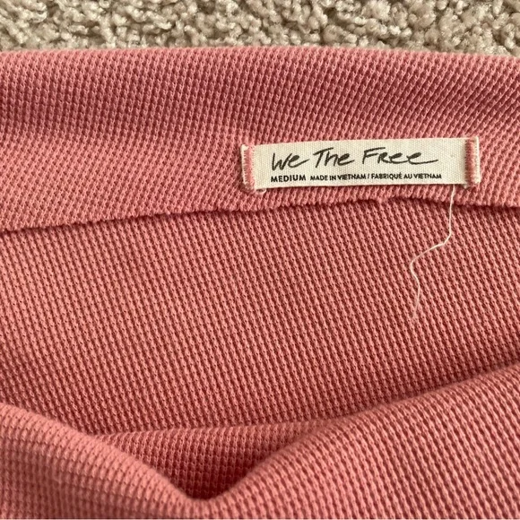 We The Free Fuji Thermal Tee Rose Off-Shoulder Sweater Size Medium - Picture 4 of 8